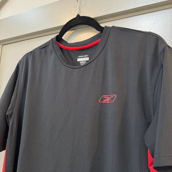 REEBOK | Mens Medium Athletic Shirt Black and Red - Picture 3 of 8